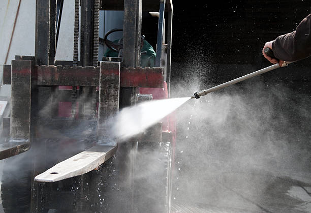 Best Roof Washing  in Burkburnett, TX